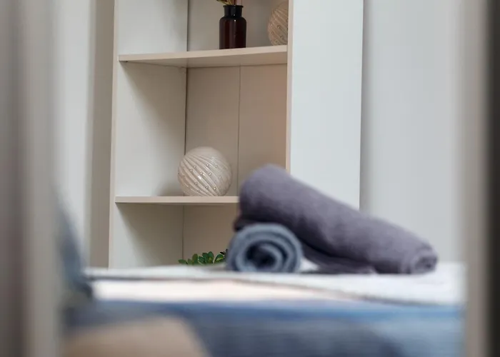 Apartment 1 Bedroom - Centre Apartment, Bradford (West Yorkshire)