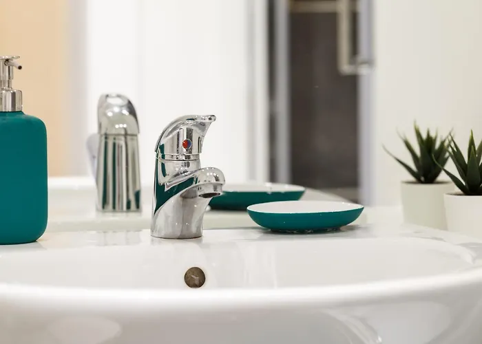 1 Bedroom - Centre Apartment, Lägenhet